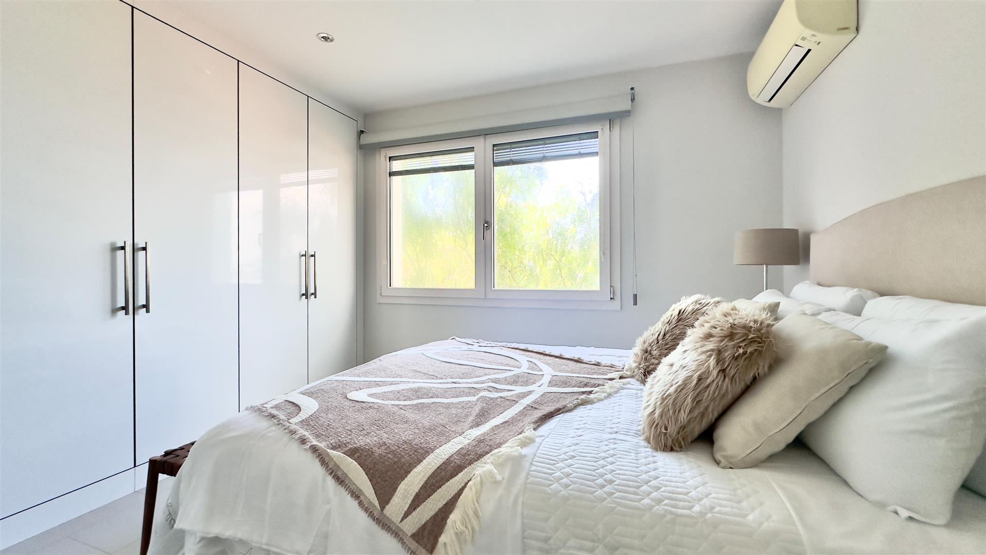 Image of Apartment - 3 Bedrooms - 2 Bathrooms for Rental in South District-Gibraltar, Image 21